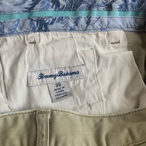 Men’s Tommy Bahama Boracay Shorts. Waist 35”   Inseam 8”